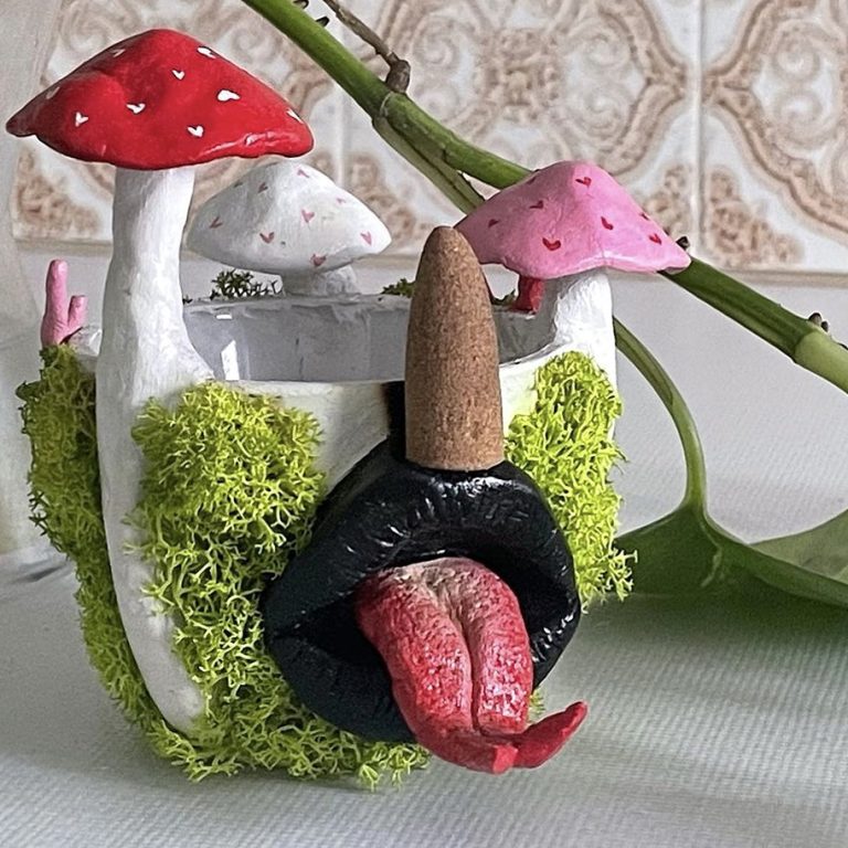 Ein Blumentopf, den Ender selbst gemacht hat.