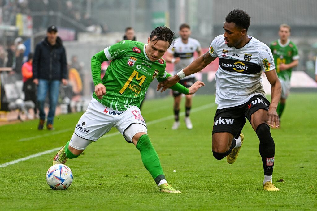 Defensiv-Stärke empfängt Offensiv-Kraft