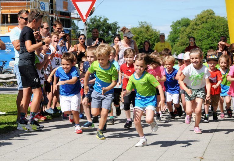 Bei der 8. Auflage des Gaißauer Dorflaufs geht es wieder um Spaß und Freude an der Bewegung.AJK (2)