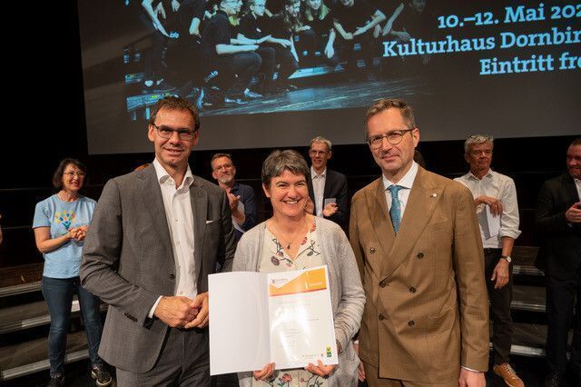 Beim Landesjugendsingen mit sehr gutem Erfolg ausgezeichnet.Frohsinn Nofels
