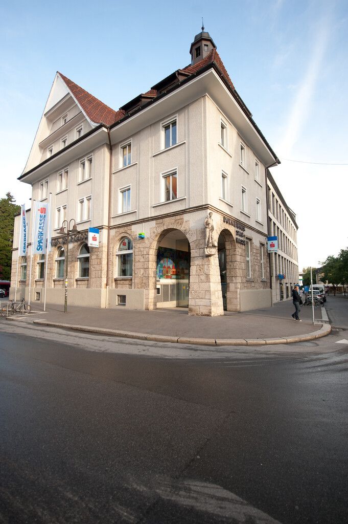 Die Sparkassen haben eine Eigenmittelquote von 23,8 Prozent. vn