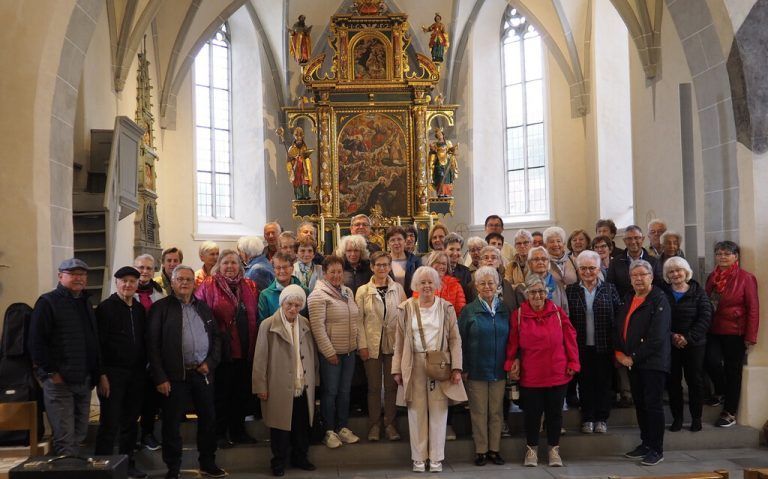 Die Teilnehmer und Musiker der Maiandacht. 50 Plus Sulz-Röthis-Viktorsberg