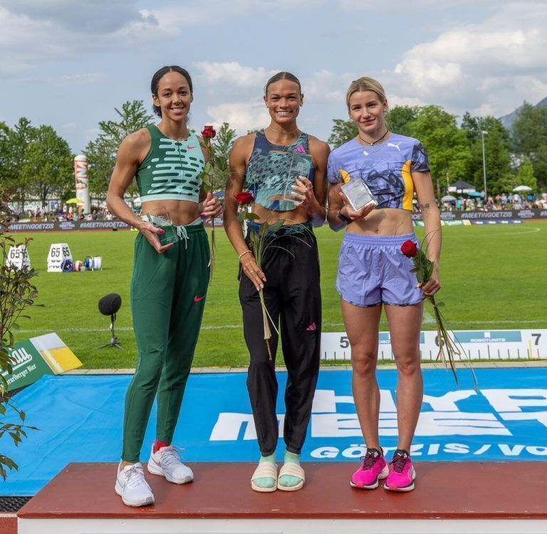 Die Top-3 im Siebenkampf (v. l.): Katarina Johnson-Thompson, Anna Hall und Adrianna Sulek.