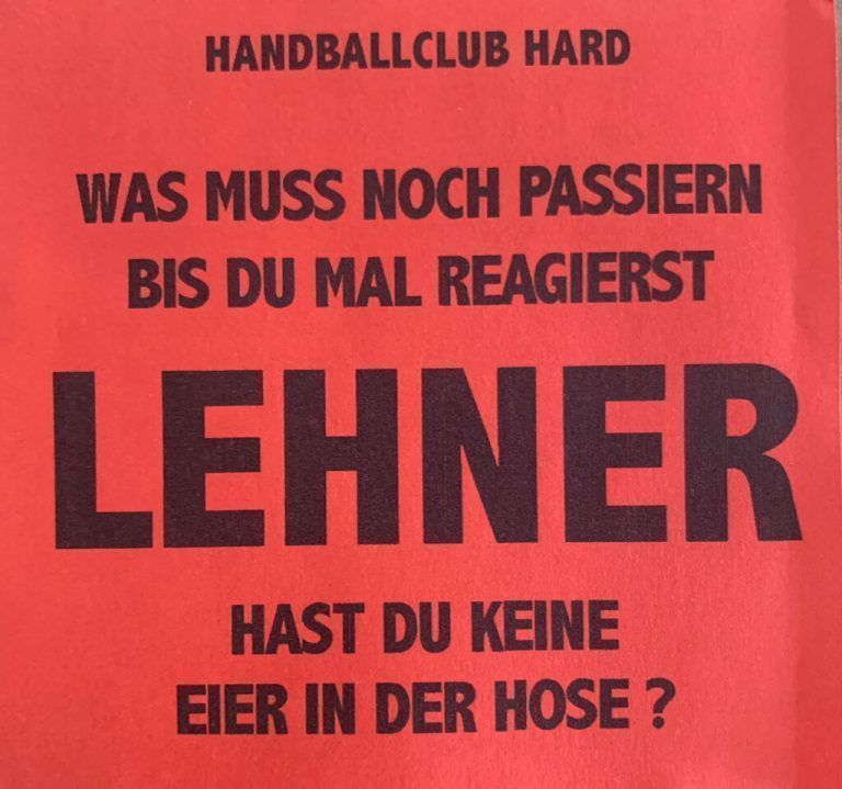 Einer der drei verschiedenen Flugzetteln, die in Hard aufgehängt wurden.