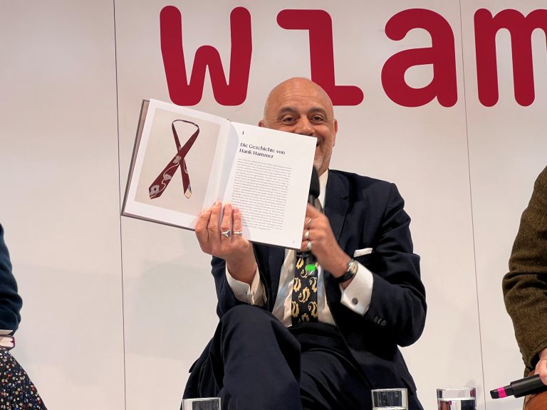 Eine exemplarische Krawatte aus dem Buch.    <span class="copyright">Andreas Marte      </span>