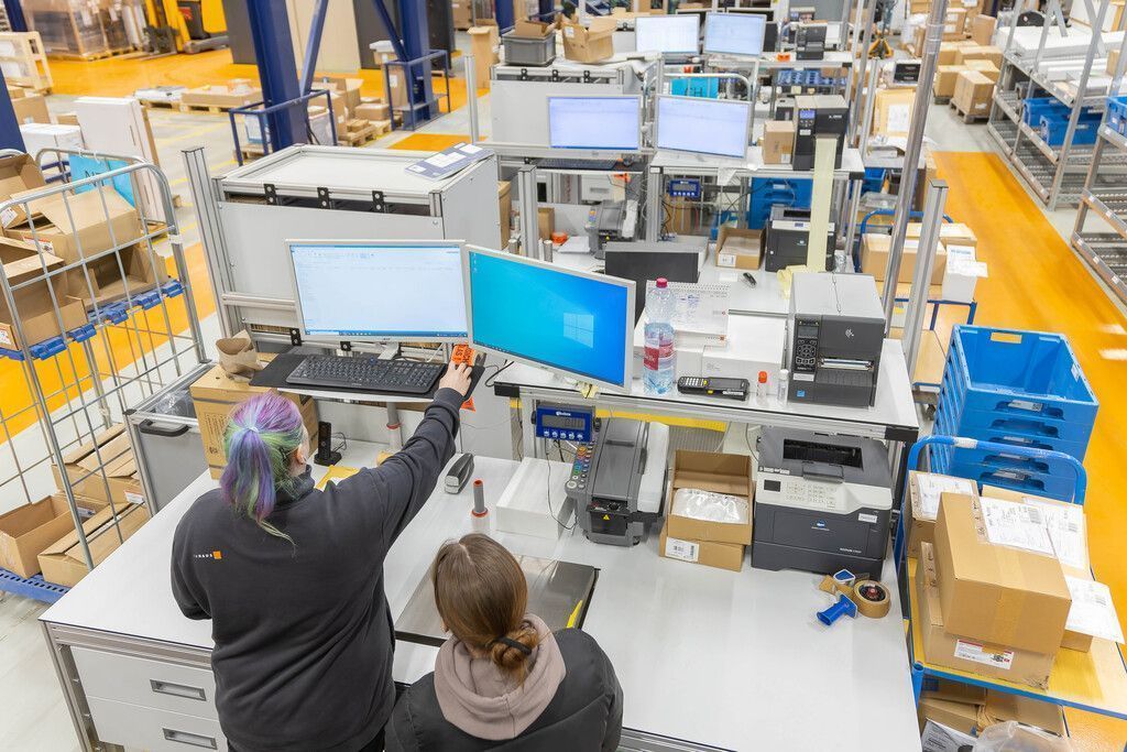 Sanitärhändler Inhaus eröffnet neues Logistikzentrum. »D1