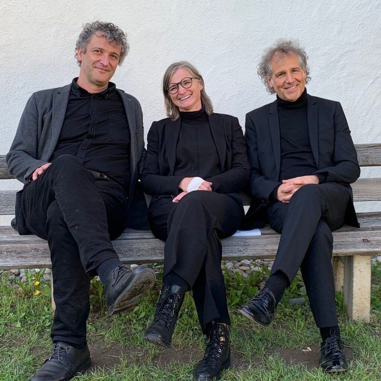 Klaus Christa, Claudia Christa und Alexander Swete laden zum Pforte-Konzert in Götzis. Veranstalter