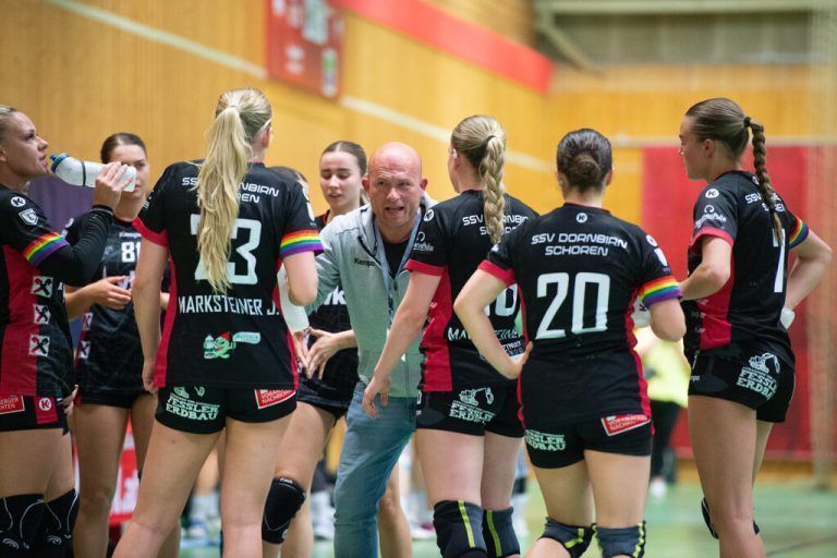 Lajos Szövetes soll nach Möglichkeit weiter Cheftrainer bleiben.
              
              VN/Rhomberg