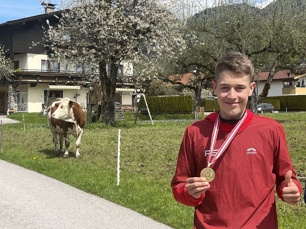 Eingesendet. Vereinsnachrichten aus dem Bezirk