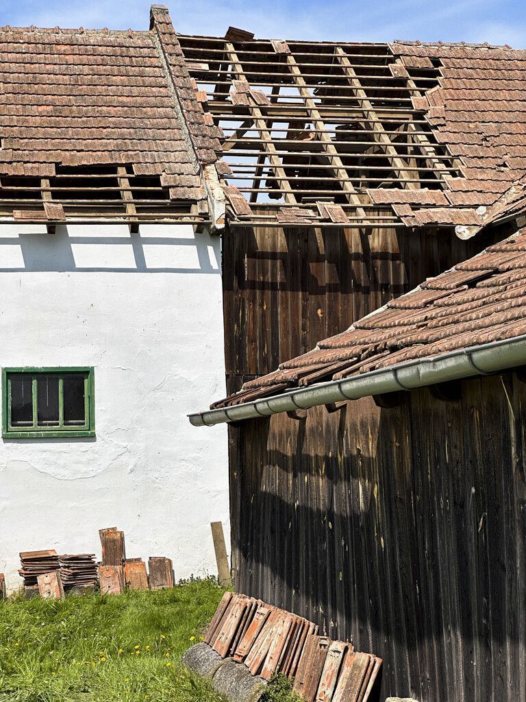 Tornado fegt über Ort in Niederösterreich