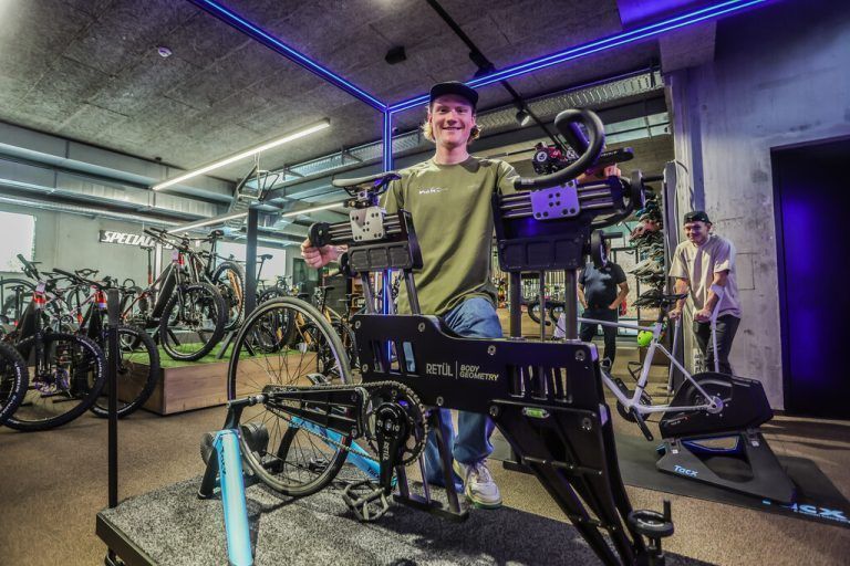 Mittels Bikefitting wird das Rad nach individuellen Bedürfnissen angepasst.