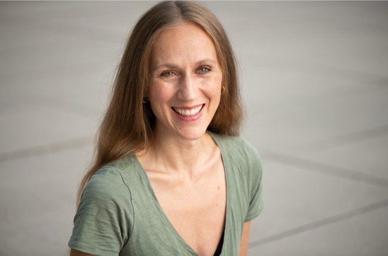 Verena Roßbach liest in der Dornbirner Stadtbibliothek.Stadt