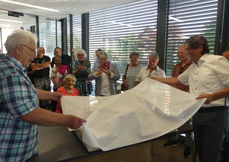 In feierlichem Rahmen wurde das Modell der Neuburg enthüllt. <span class="copyright">MIMA</span>