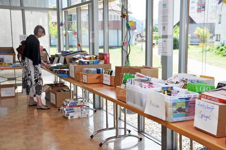 Beim Flohmarkt gab es gebrauchte Bücher und weitere Schätze.