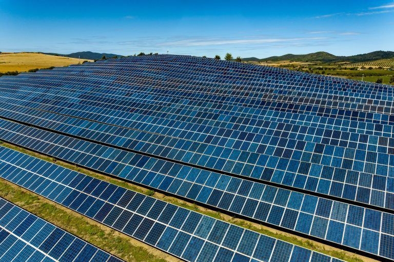 Der Photovoltaik-Ausbau wurde laut Umweltministerin in den letzten drei Jahren in Österreich verdoppelt. <span class="copyright">VN/Stiplovsek</span>
