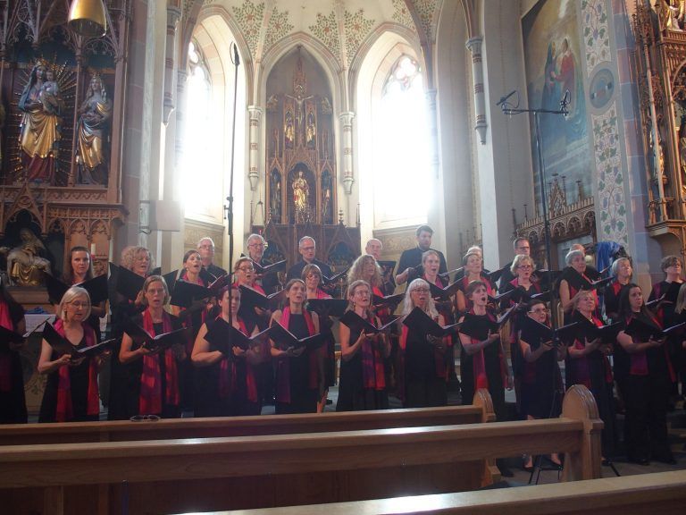 Sweelincks „Laudate Dominum“, das innige „Verleih uns Frieden gnädiglich“ von Schütz und „Ich freue mich im Herren“ von Schein gelingt beispielhaft.