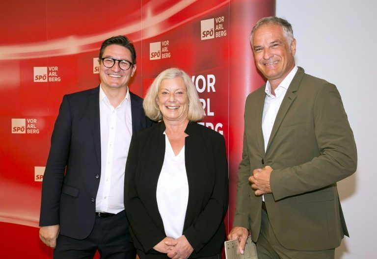 Einwallner, Sprickler-Falschlunger und Leiter beim Pressetermin in Bregenz. <span class="copyright">APA/Mathis</span>