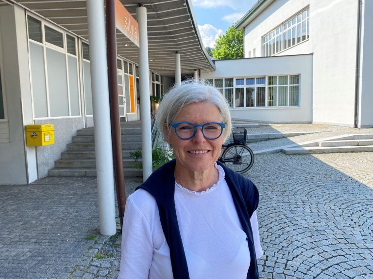 Die Alberschwender Bürgermeisterin Angelika Schwarzmann sieht keine Veranlassung, gegenüber dem Grundstücksbesitzer aktiv zu werden. <span class="copyright">VN/Hämmerle</span>