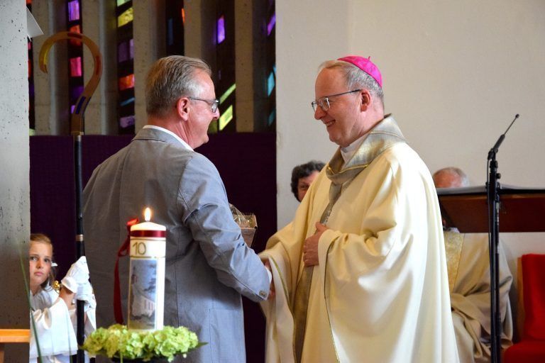 Bürgermeister Martin Vallaster, Diözesanbischof Benno Elbs.
