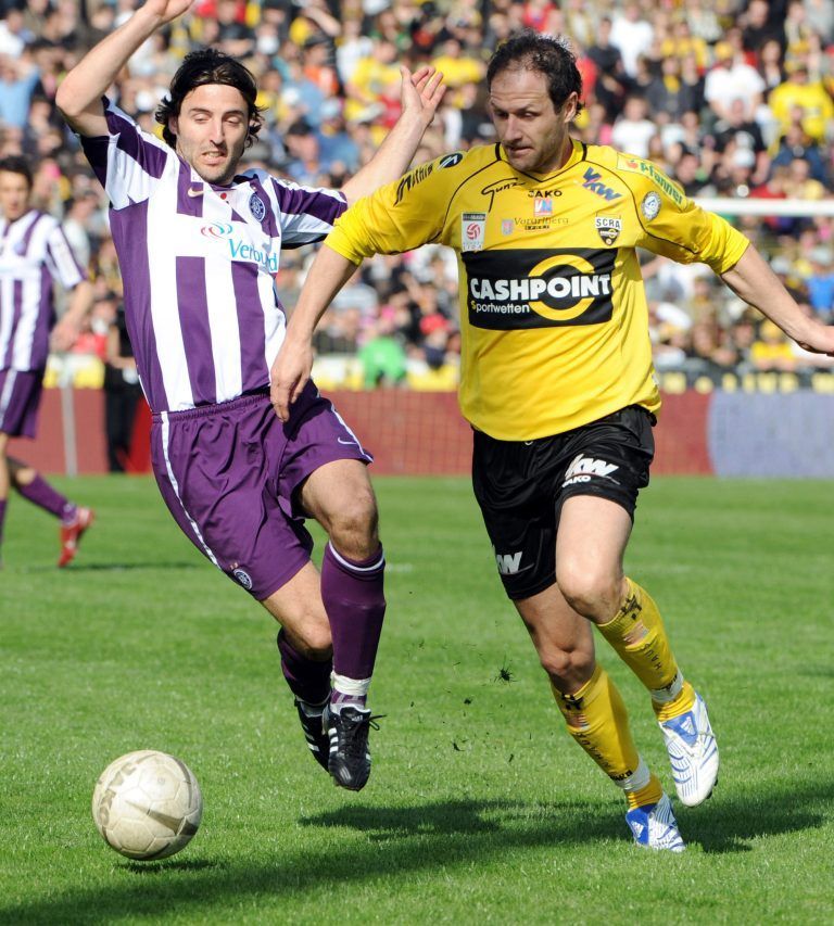 Roland Kirchler als Altach-Spieler und Joachim Standfest im Austria-Wien-Dress. <s>gepa</s>