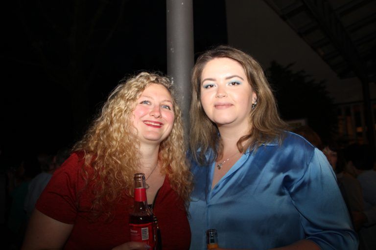 Martina Büchel und Lisa-Maria Knobel.