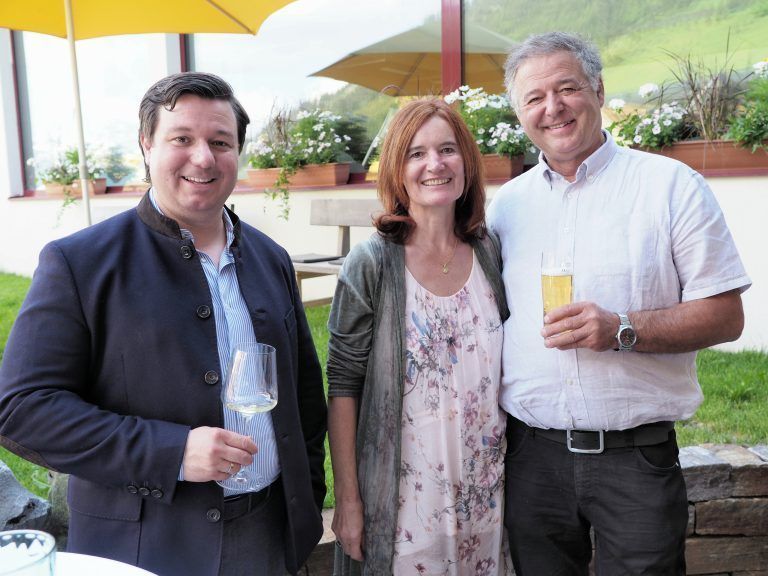 <br>Christian Tschofen (Raumrettung Tschofen) mit Mathilde und Markus Müller (Ideengärtnerei Müller).