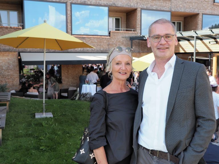 Rechtsanwalt Thomas Lins mit Christin.