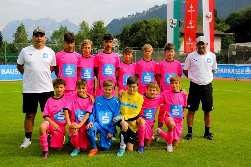 „Pink Panthers“ aus Hohenems mit Platz fünf im Schülerliga-Finale