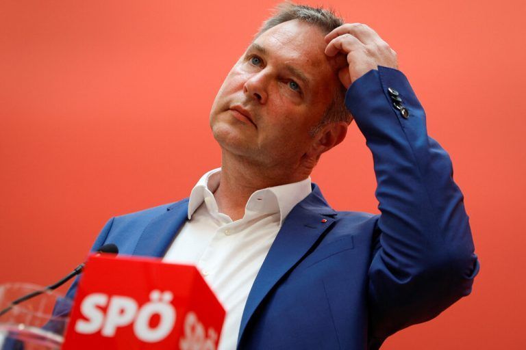 Babler muss in den kommenden Tagen zum Beispiel über sein Team nachdenken.REUTERS