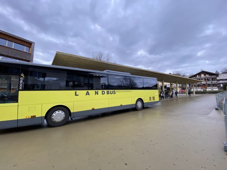 Nach einem Zwischenfall im Landbus Bregenzerwald wird von der Polizei ein Bericht an die Bezirksanwaltschaft übermittelt.<span class="copyright"> symbol/vol.at/mayer</span>