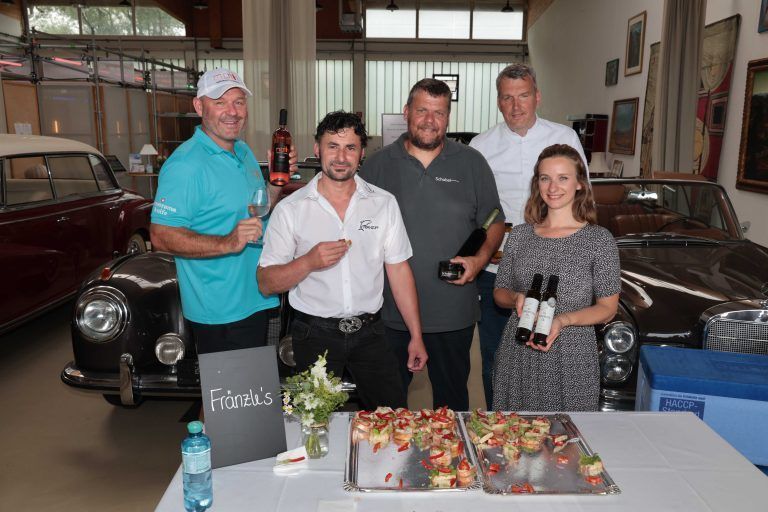Winzer Sepp Möth, Fischer Franz Blum, Harald Schobel („Höchstgenuss“), Wolfgang Metzler („Geschichten im Glas“) und Julia Sailer („Ölmühle Sailer“). 