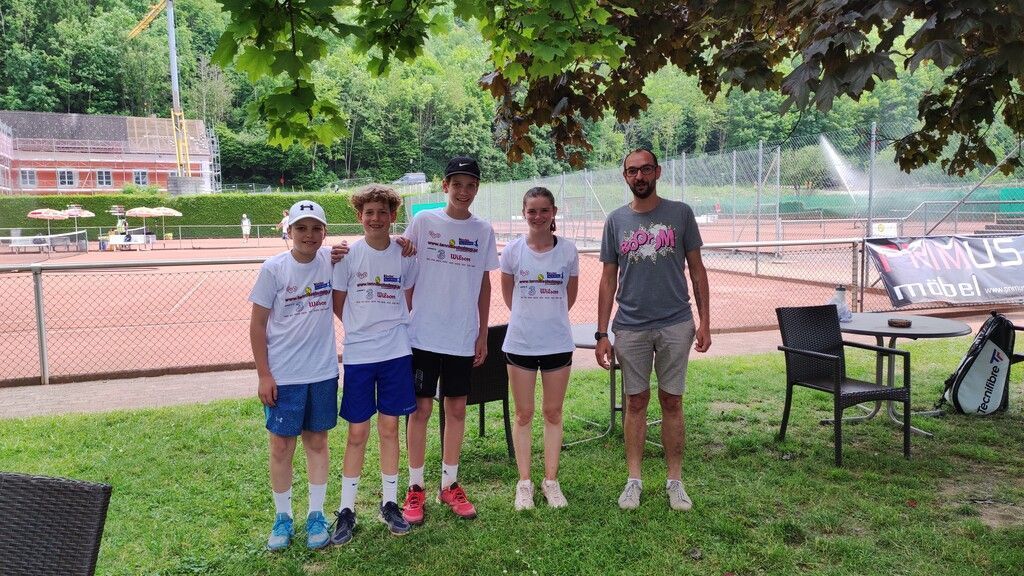 BG Dornbirn im  Tennis-Schulcup  die Nummer eins