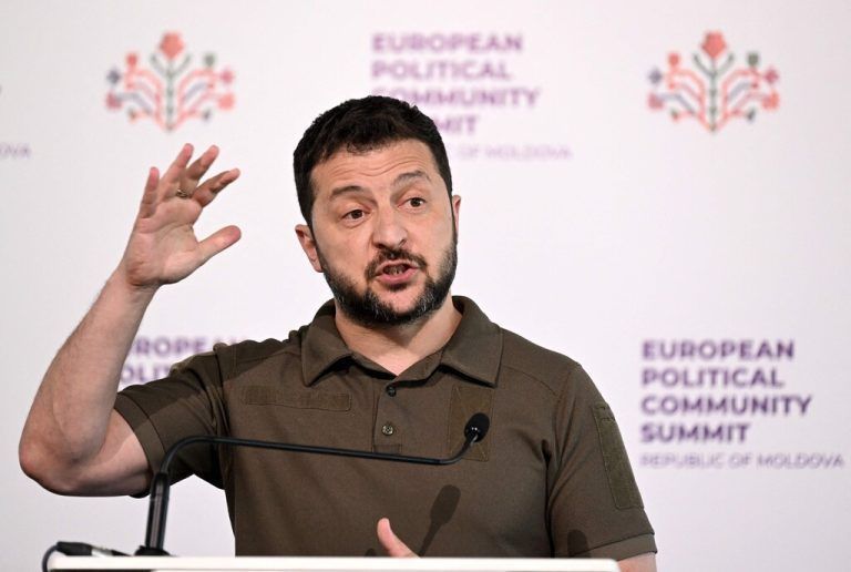 Der ukrainische Präsident warnte vor einer Hinhaltetaktik. AFP