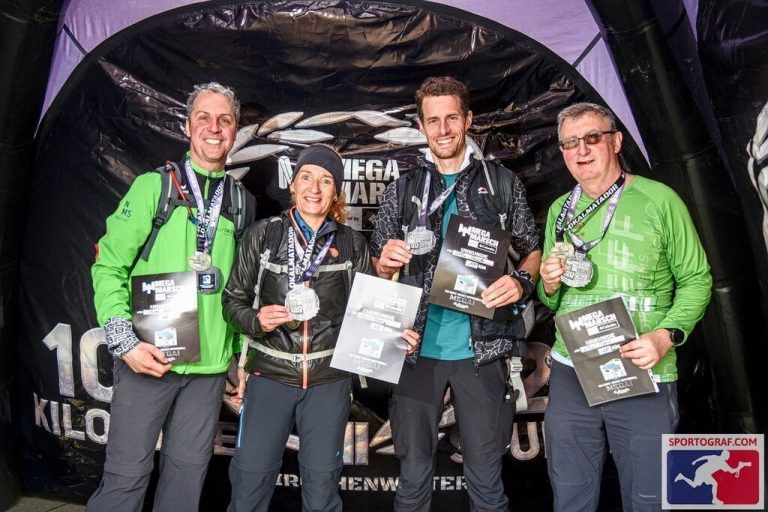 Die glücklichen Finisher Thomas, Karin, Felix und Klaus. Lauftreff Hohenems