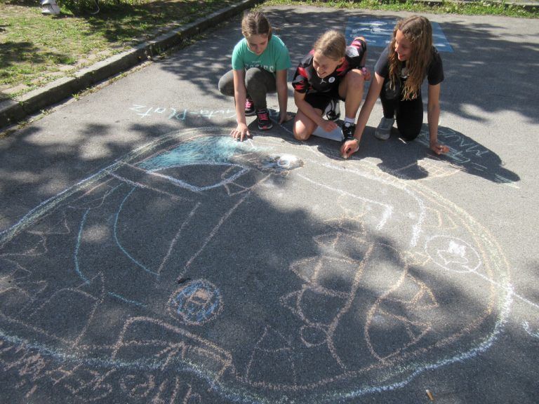 Die Schülerinnen und Schüler der 2c des BG Lustenau begaben sich auf eine spannende Entdeckungsreise in die Vergangenheit von Bregenz.BG Lustenau