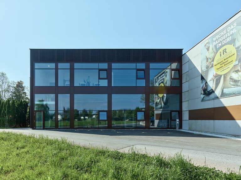 Die erste private Lehrwerkstatt für Hoch-, Tief- und Betonbau wurde diese Woche am i+R Campus in Lauterach offiziell eröffnet. <span class="copyright">BrunoKlomfar</span>