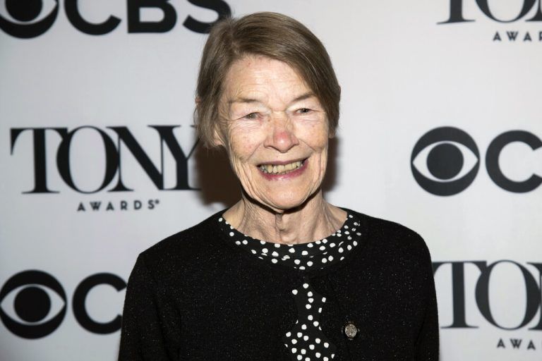Oscar-Preisträgerin Glenda Jackson starb mit 87 Jahren. ap