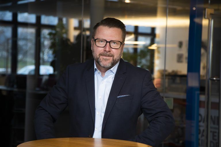 Michael Tagger weiß  nicht nur als Elternvertreter sondern aus eigener Erfahrung, wie notwendig und teuer Nachhilfe ist. <span class="copyright">VN/Paulitsch</span>