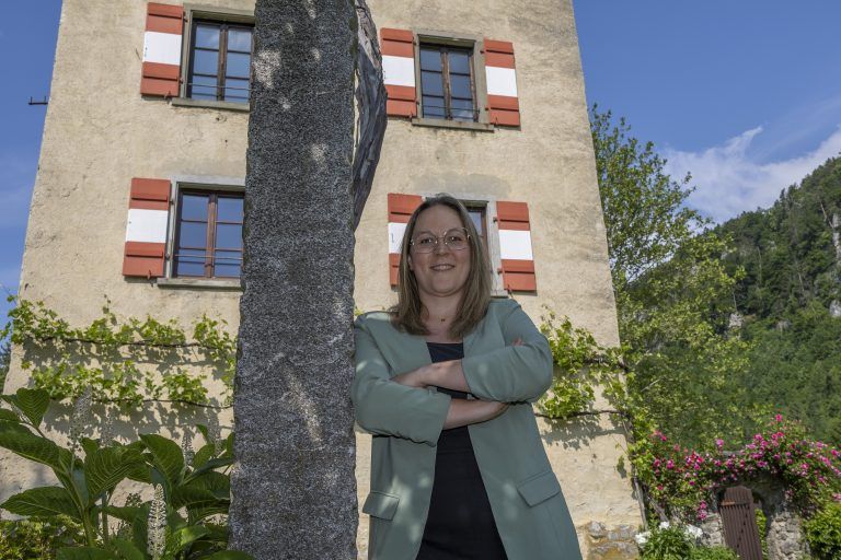 "Brautpaare achten inzwischen mehr auf ihr Geld als noch vor zwei Jahren, das spürt man schon deutlich", sagt Stefanie Lässer, die auf Schloss Amberg Hochzeiten veranstaltet. <span class="copyright">VN/Paulitsch</span> 