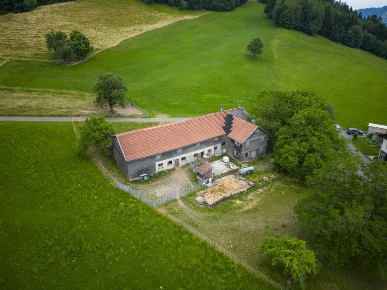 Rudi Längle hat einen neuen Hof in Sulzberg bezogen.