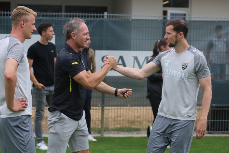 Roland Kirchler mit Jan Zwischenbrugger.