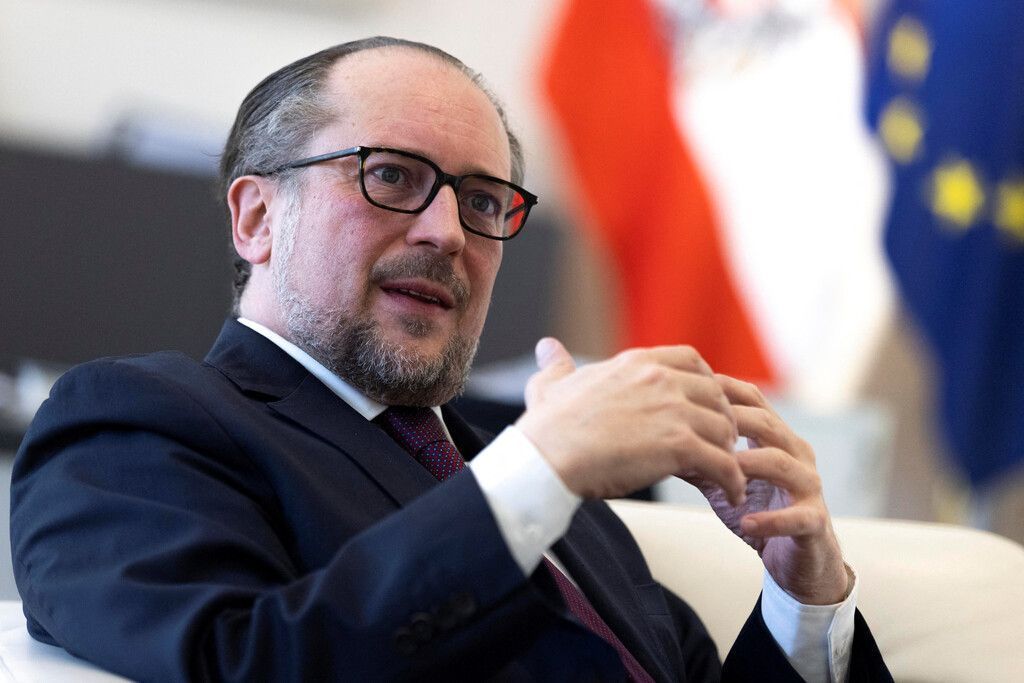 Zwei Österreicher frei