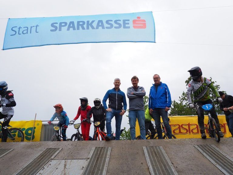 Thomas Schreiber, Herbert Dür und Arno Sprenger anlässlich der Vertragsunterzeichnung.bmx bludenz