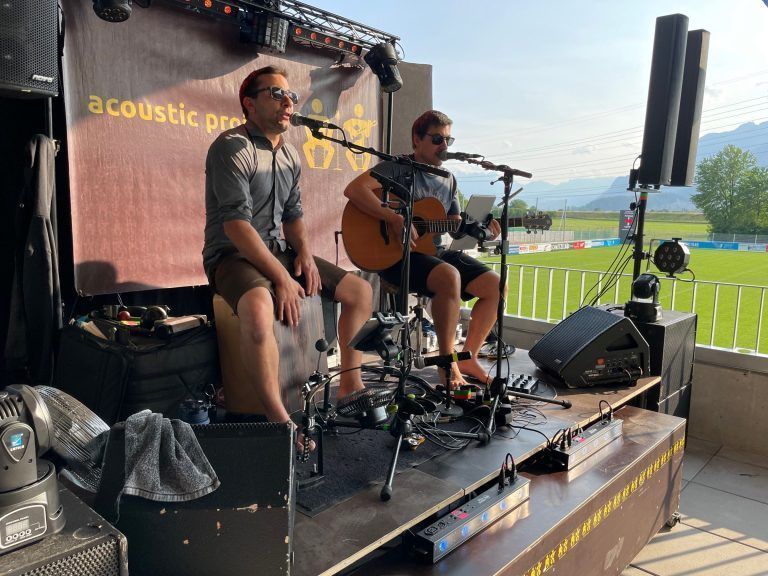 Am Abend sorgte die Band "acoustic project" für schwungvolle Unterhaltung.