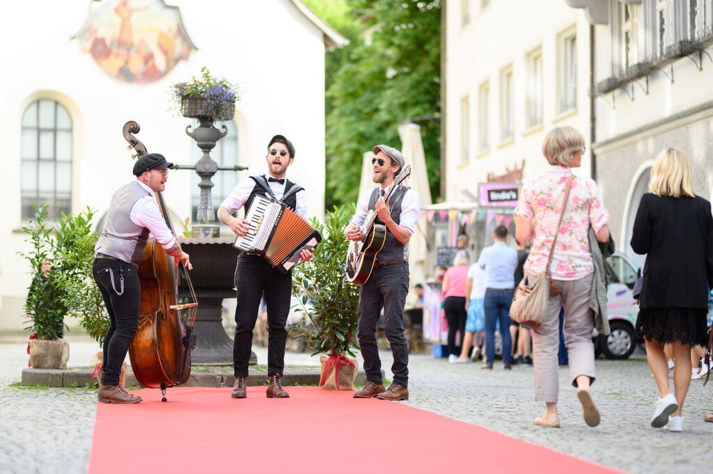 In Feldkirch wird auch im Dunkeln geshoppt