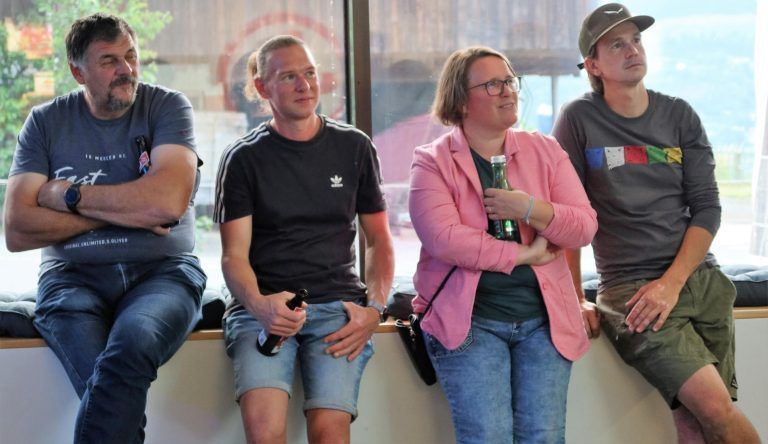„Das waren noch Zeiten“, resümierten die Gäste bei der Diapräsentation.