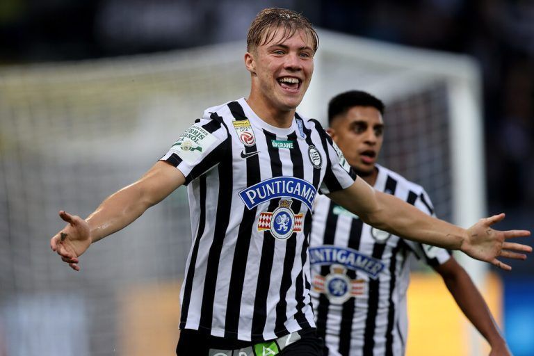 2022 noch für Sturm Graz tätig, wechselt Höjlund zu Manchester United.gepa