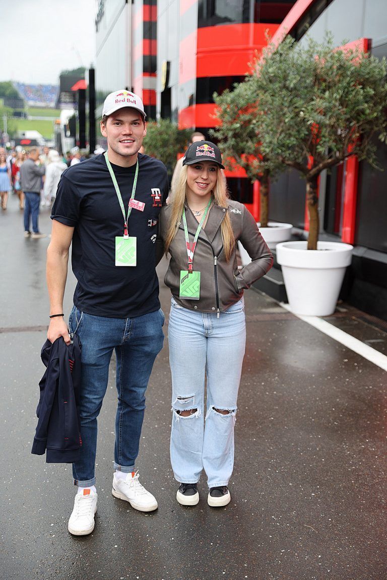 Die italienischen Skirennläufer Alex Vinatzer und Lara Colturi. <span class="copyright">Noger</span>
