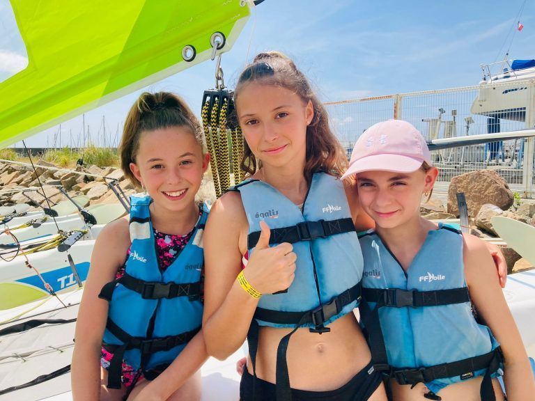 Chiara, Liya und Anika hatten viel Spaß am Strand.