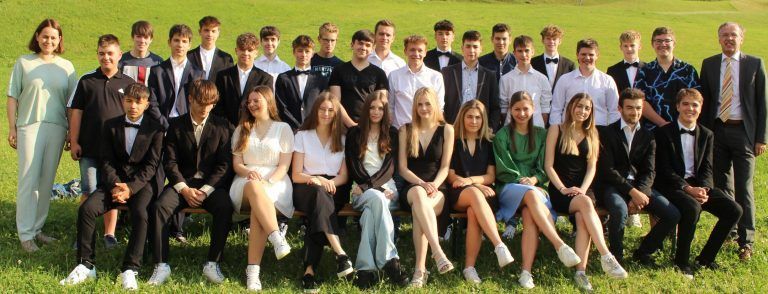 Mit 32 Schülerinnen und Schülern war die Klasse im Herbst 2020 gestartet, mit 30 schloss sie ab. Bestätigung dafür, dass das Konzept richtig ist. <span class="copyright">STP/6</span>